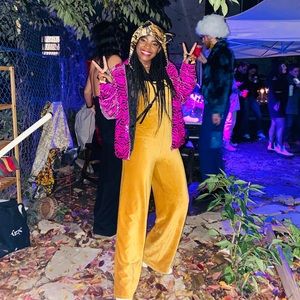 Meet your Posher, Natasha